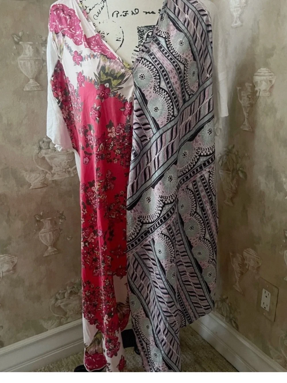 FREE PEOPLE PICK YOUR SCARF SPLIT TUNIC MAXI TEE  LARGE PINK COMBO